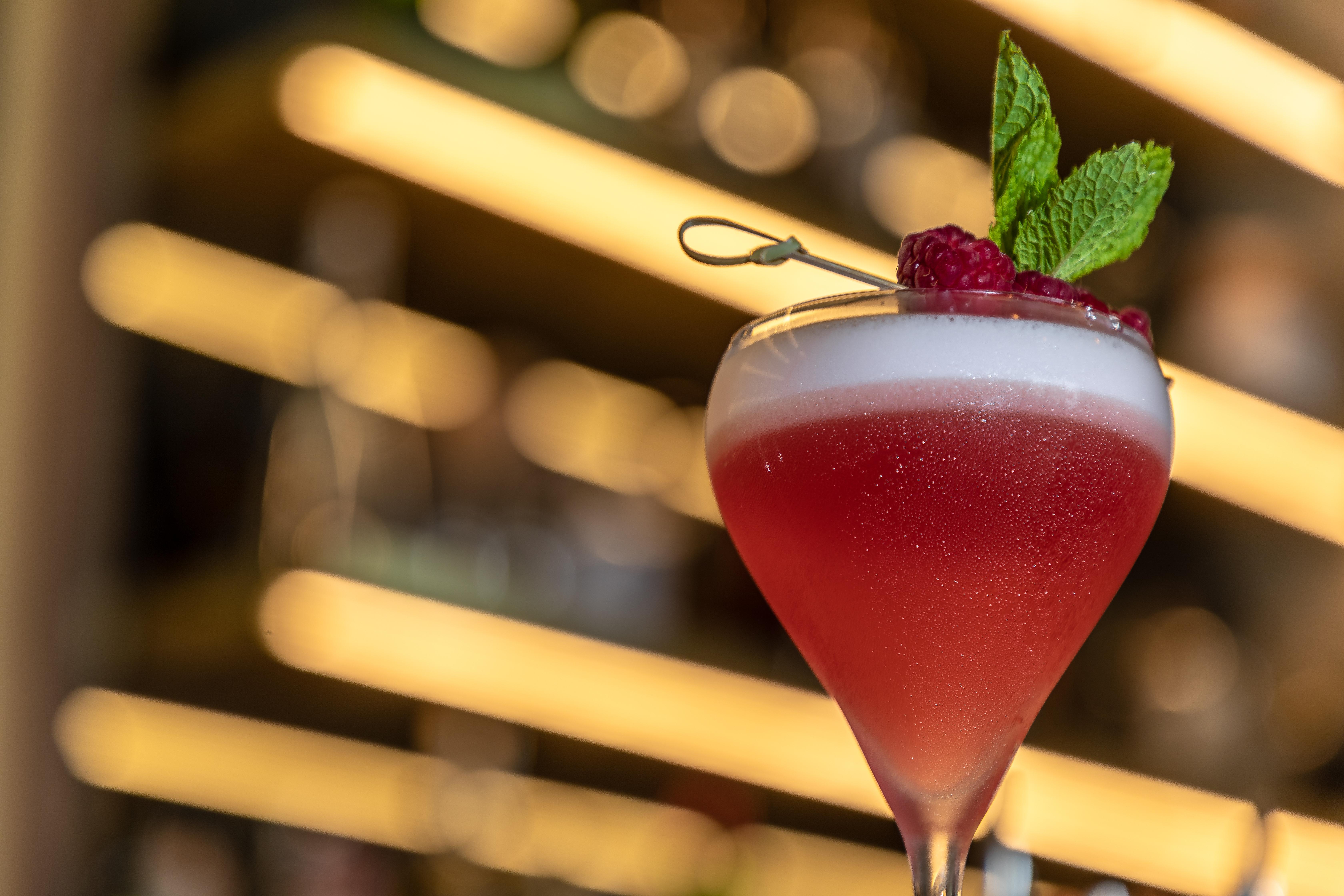 Vila Foz Hotel & Spa - Member Of Design Hotels Porto Ngoại thất bức ảnh A Clover Club cocktail
