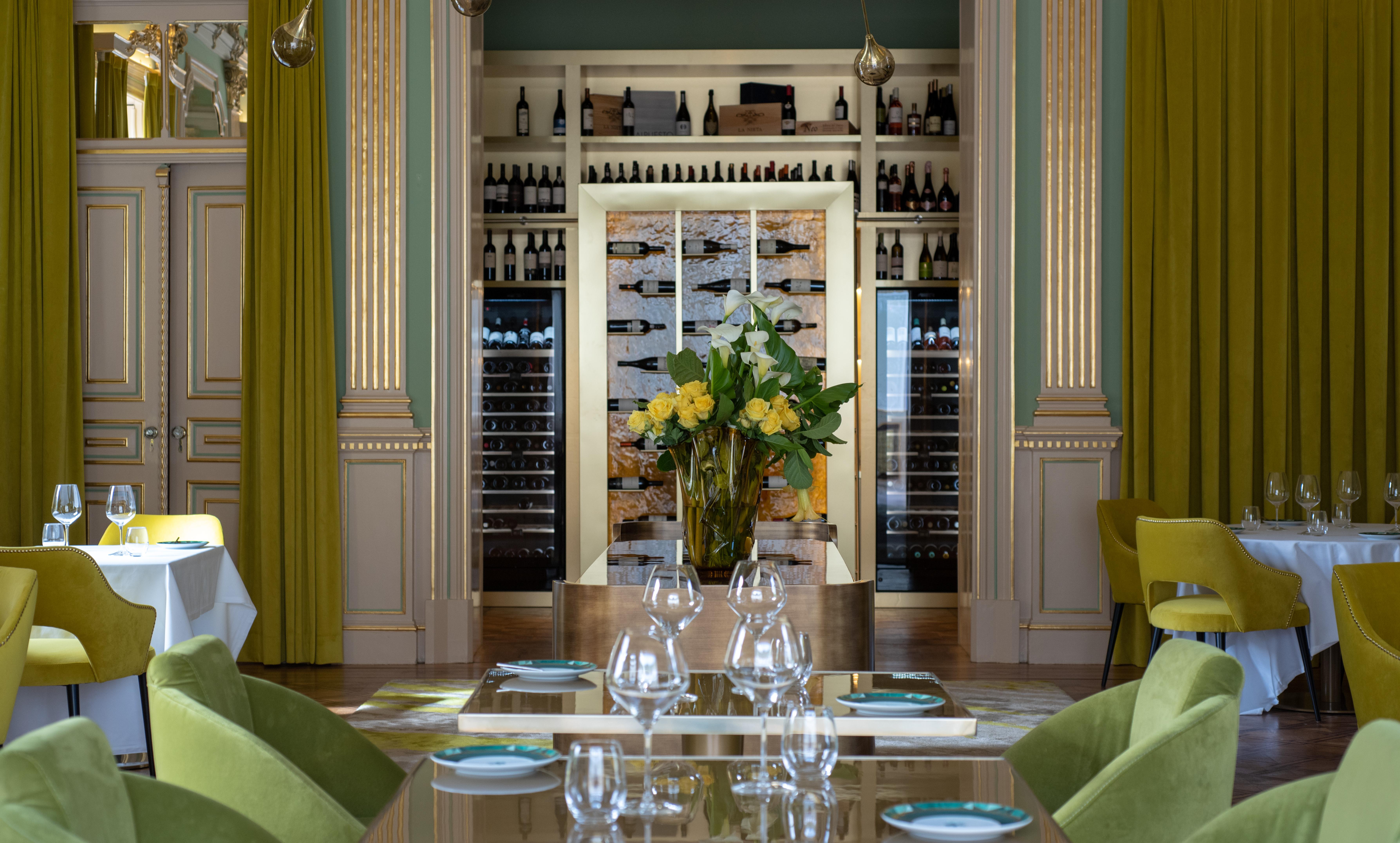 Vila Foz Hotel & Spa - Member Of Design Hotels Porto Ngoại thất bức ảnh Restaurant "La Table d'Or"